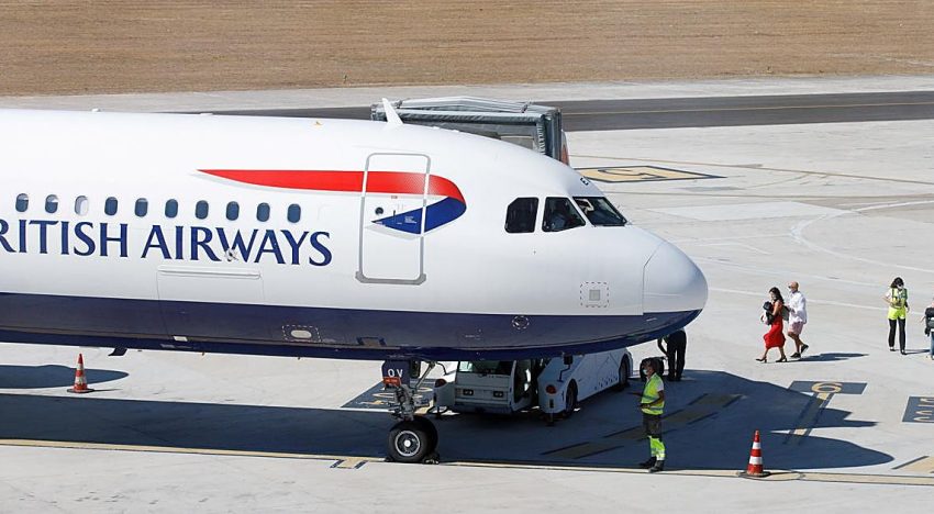 Un avión de British Airways cae 8.000 metros y realiza un aterrizaje de emergencia en Londres