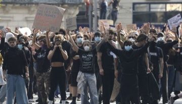 Qué reivindican los estudiantes franceses y cómo las manifestaciones se han extendido a todo el país