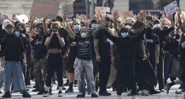 Francia suspende las clases hasta final de semana ante las protestas estudiantiles masivas