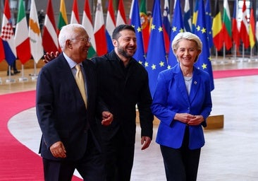 Zelenski califica de «muy buena» su primera reunión con el primer ministro húngaro, Peter Magyar