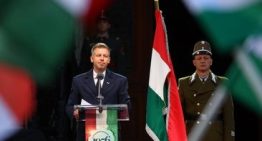 La movilización estudiantil amenaza el plan del presidente de Serbia de perpetuarse