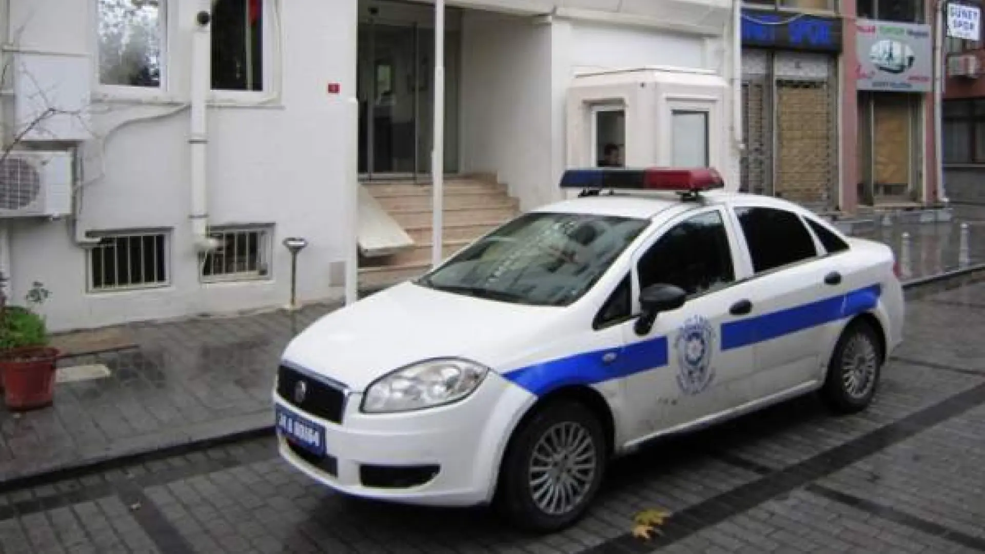 Una alumna de 15 años apuñala a ocho compañeras en un instituto de Estambul y deja a tres en estado crítico
