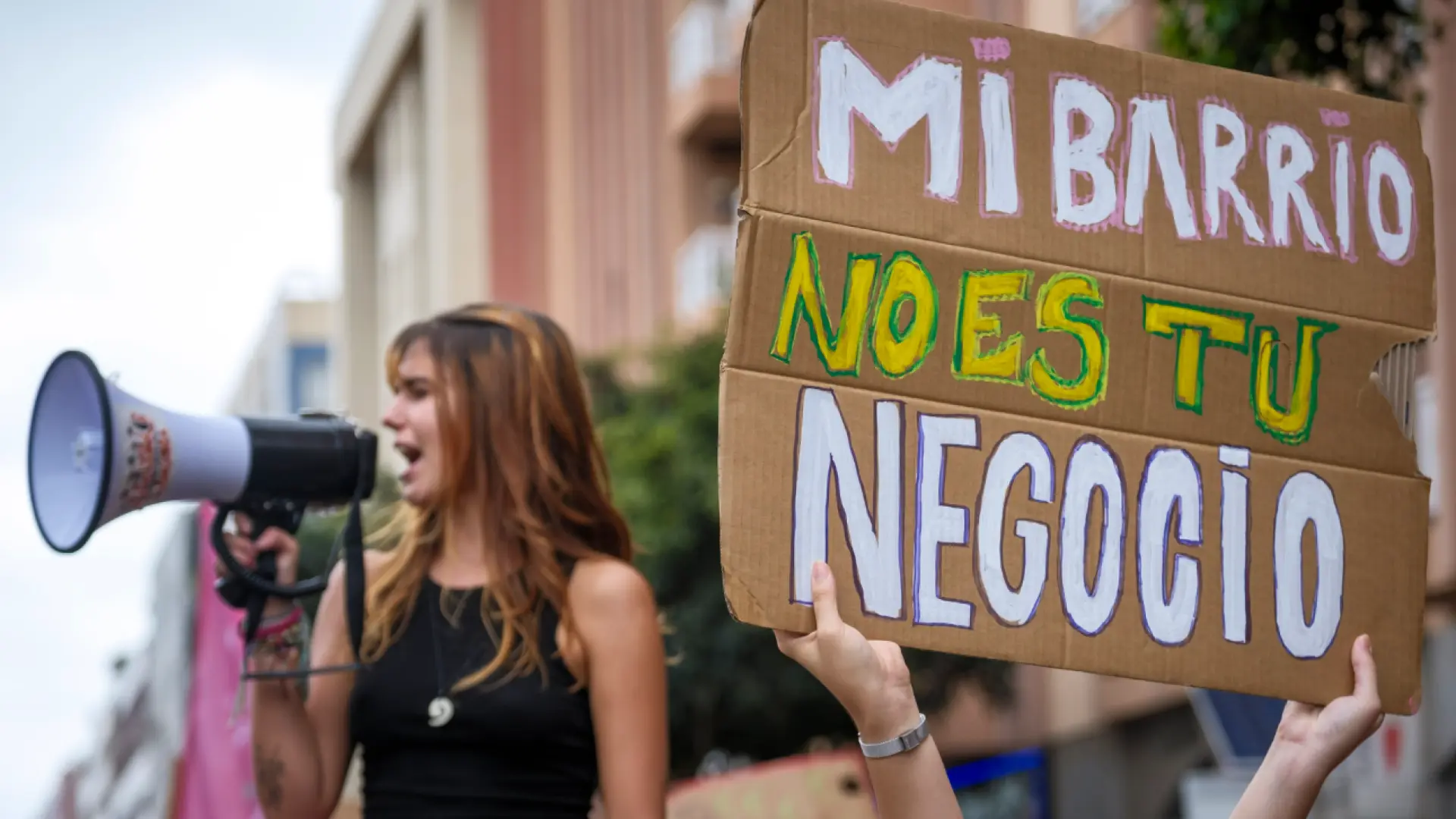 Los sindicatos convocan la huelga general el 11 de noviembre, dos días antes del inicio de la campaña electoral para las generales