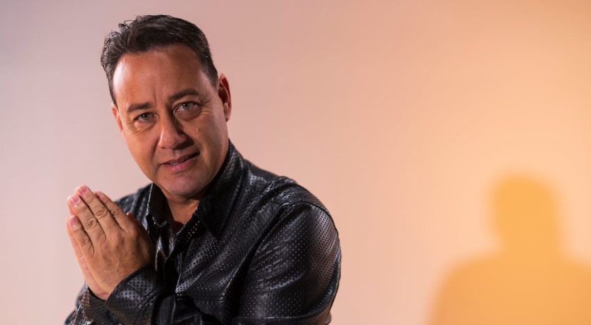 Junny Ramos vuelve a sus raíces para celebrar 40 años de merengue