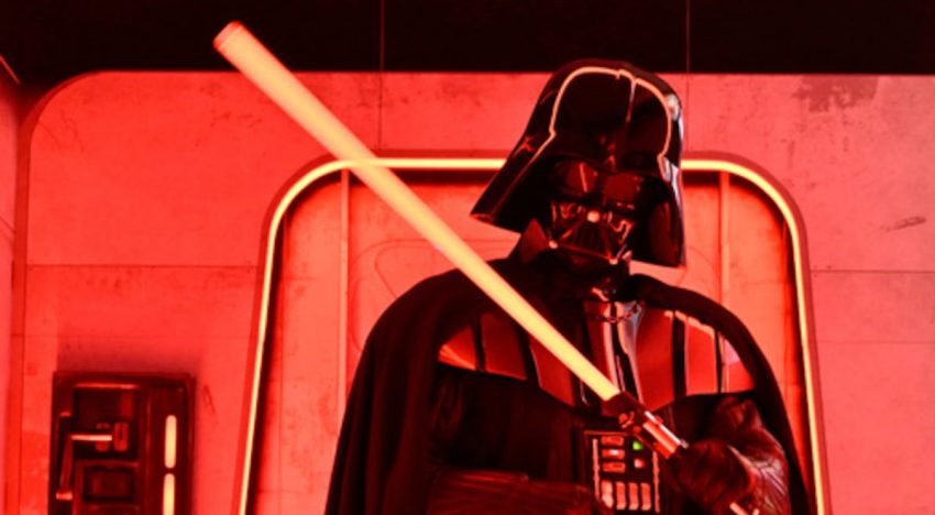 Subastan el “lightsaber” que utilizó Darth Vader en el duelo de “I am your father”