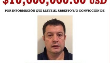De los cheques al diésel ruso: los 'regalos' de Trump para 'comprar' votos y salvar su segundo mandato