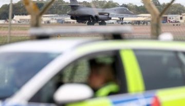 El Reino Unido acusa a dos hombres de ayudar a Irán por el intento de atentado en la base de Fairford