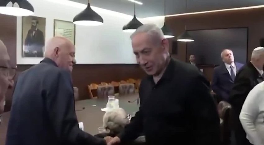 Exjefe del Ejército y con un hijo caído en Gaza: la historia de Gadi Eisenkot, el oponente de Netanyahu en las elecciones de Israel