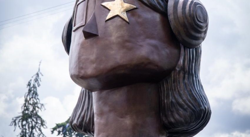 “Rockera”: una escultura que puso a hablar de arte a toda Colombia