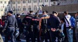 Estudiantes y trabajadores protestan en Italia bajo el blindaje policial para impedir disturbios