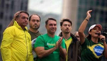 Brasil acude a las urnas en una jornada marcada por el caos en el transporte