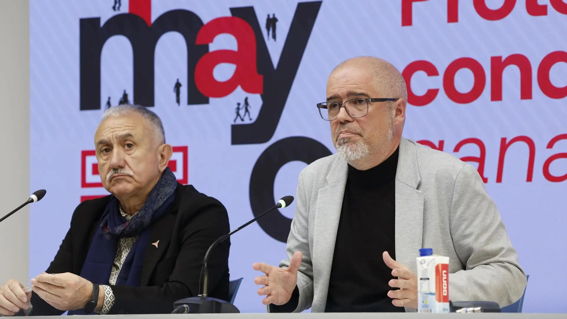 Los sindicatos plantean movilizaciones sin descartar una huelga general