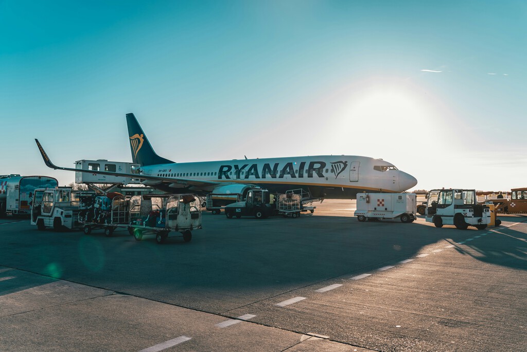 "Una decadencia terminal": Ryanair tensa más la cuerda y amenaza al Gobierno con retirar más vuelos de aeropuertos regionales
