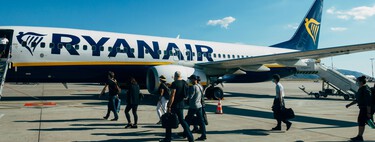 Ryanair no te "multa" si pierdes tu vuelo: simplemente te recoloca en el siguiente por un coste de 100 euros