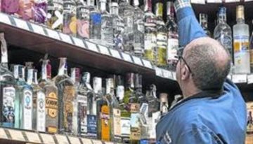 15 sociedades médicas piden que las etiquetas de las bebidas alcohólicas alerten de que pueden producir cáncer