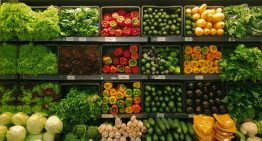 La gran batalla para que todos comamos siempre lo mismo: a favor y en contra de una dieta cada vez más internacional y 'desestacionalizada'