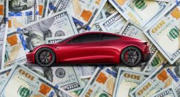 Hay gente que reservó el Tesla Roadster 2 hace casi ocho años con 50.000 dólares: siguen esperando sin noticias de su coche