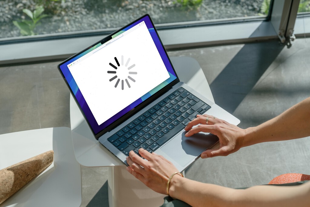 Revisar estos dos ajustes del router mejora la velocidad de internet en cualquier Mac