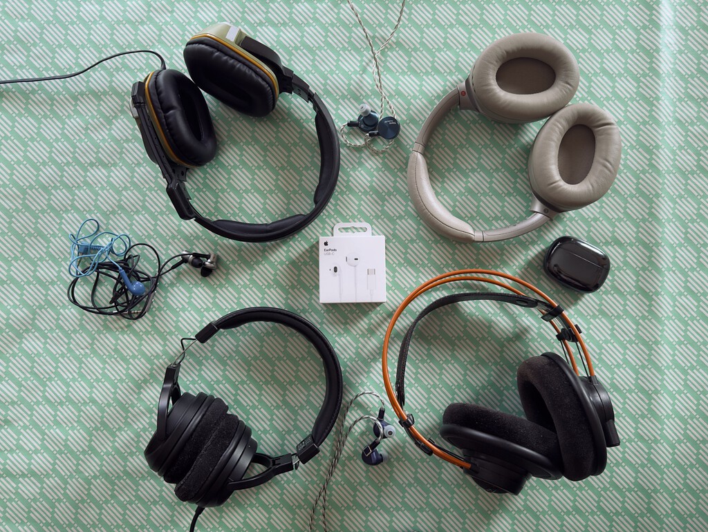 He usado más de 50 tipos de auriculares y sigo quedándome con este viejo modelo de Apple. Valen menos de 20 euros