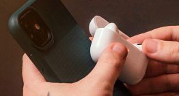 Uno de los AirPods no se escucha bien y el otro sí: el arreglo es tan fácil como mirar esto