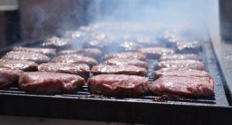 El plato nacional de Estados Unidos afronta un futuro preocupante si los aranceles se mantienen: las hamburguesas