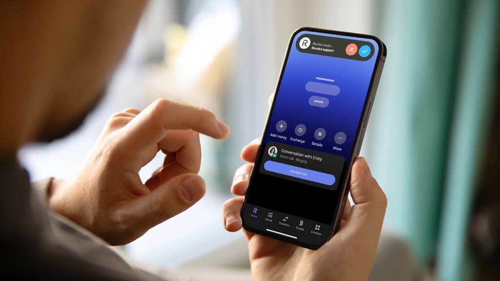 Revolut no es solo una amenaza para los bancos tradicionales. Ahora lo es también para las teleoperadoras 