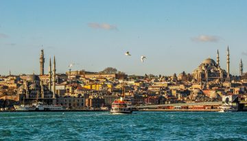 España ha sido durante años una potencia intocable del turismo mediterráneo. Un país le pisa los talones: Turquía