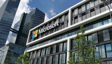 En 2019, Microsoft impuso la semana laboral de cuatro días a sus 1.300 empleados en Japón: su productividad se disparó un 40%
