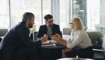 Baby Boomers, generación X, millennials y generación Z: cada generación juega sus cartas en las entrevistas de trabajo