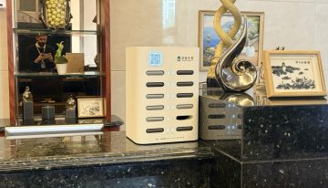 El imperio de las powerbanks de alquiler por todas partes: la solución china que no debería tardar en llegar a España