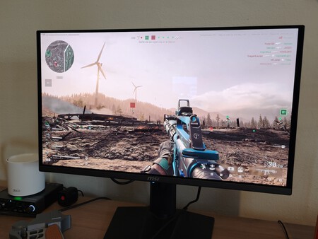 MSI MPG 272URX QD-OLED | Imagen: Xataka