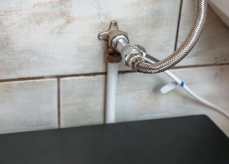 Dreame incluye un kit básico de instalación que cubre la mayor parte de necesidades
