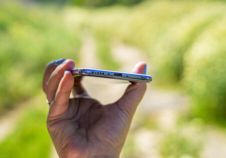 Vivo V50