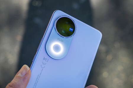 Vivo V50