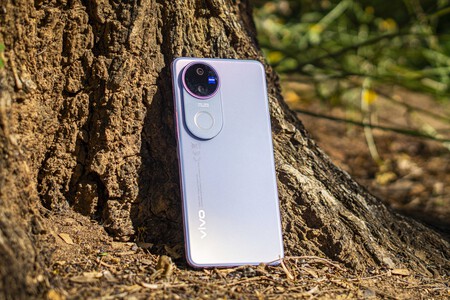 Vivo V50