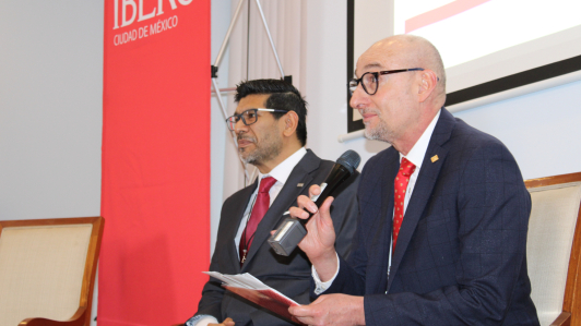 Dr. Luis González Villanueva y Dr. Alejandro Anaya Muñoz. / Branded Content