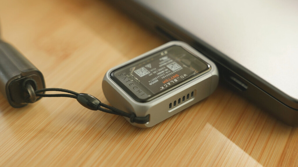 Hay una forma curiosa de añadirle almacenamiento a un Mac o un iPhone. No es con un hub, sino con una carcasa y un SSD 