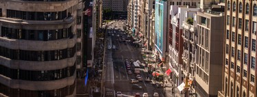 Guía para saber si tu coche podrá circular por las ZBE de Madrid en 2025: etiquetas, empadronados y zonas