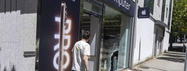 El alunizaje express de Santiago de Compostela: dos minutos y 40.000 euros en productos Apple