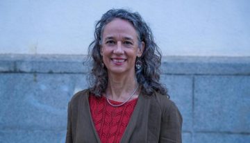 María João Forjaz, epidemióloga: «Aumentan las muertes por drogas y afectan a personas de más edad»