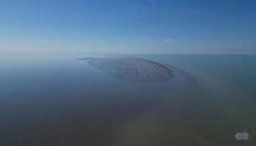 Una nueva isla emerge en el Mar Caspio por el descenso de nivel