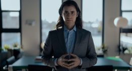 Dura menos de ocho horas, está en Apple TV+ y es el mejor retrato de cómo un CEO transforma el éxito en ruina