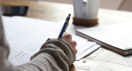 El 52% de los trabajadores en España se plantea opositar: el paro se ha convertido en una máquina de fabricar funcionarios