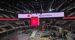 Hemos estado en el Roig Arena, el estadio que el dueño de Mercadona abrirá en Valencia. Si no tiene más pantallas es porque no le caben