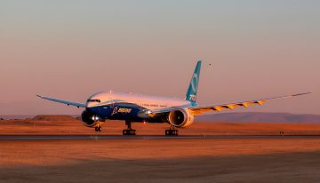 El 777X es la gran apuesta de Boeing para volver a la cima: alas plegables, cabina rediseñada y el motor más grande del mundo