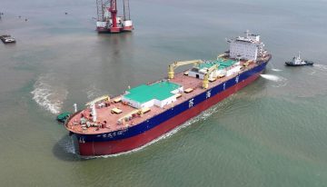 China ha convertido la cría de salmón en alta mar en una hazaña de ingeniería. Este barco de última generación lo demuestra