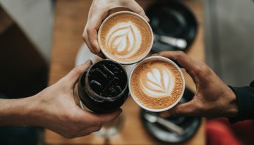 Cada vez hay más estudios que vinculan el café con vivir más. Y es muy fácil meter la pata al preparar ese café 'filosofal'
