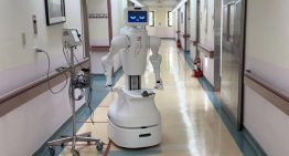 Kawasaki y Foxconn ya prueban robots enfermeros en Taiwán. Lo realmente ambicioso es lo que viene después