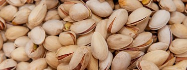 No tires las cáscaras de pistacho, son un tesoro para tus plantas: cómo usarlas para controlar plagas y enriquecer la tierra 