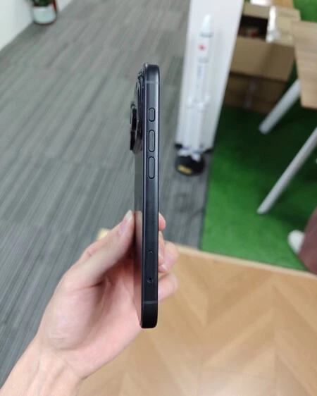 Lateral iPhone 17 Pro